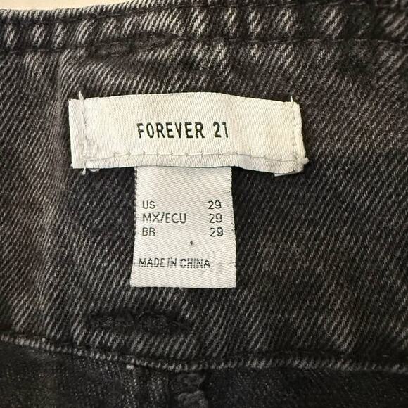 Forever 21 Front Seam Utility High Rise Mom Jeans Womens 29 Black Dark Wash Edgy - Picture 5 of 8